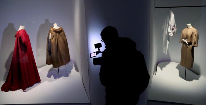 Balenciaga haute couture torna a sfilare a Parigi